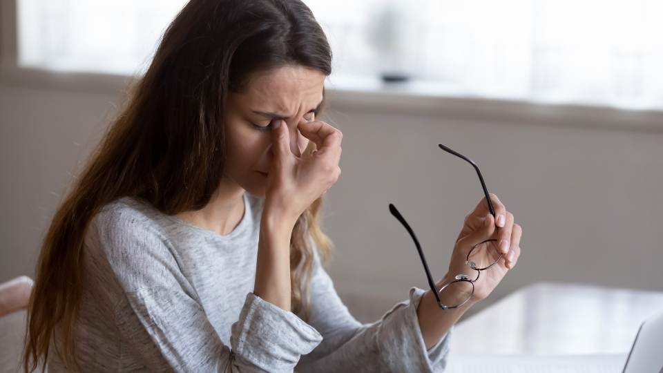 woman suffering from dizziness