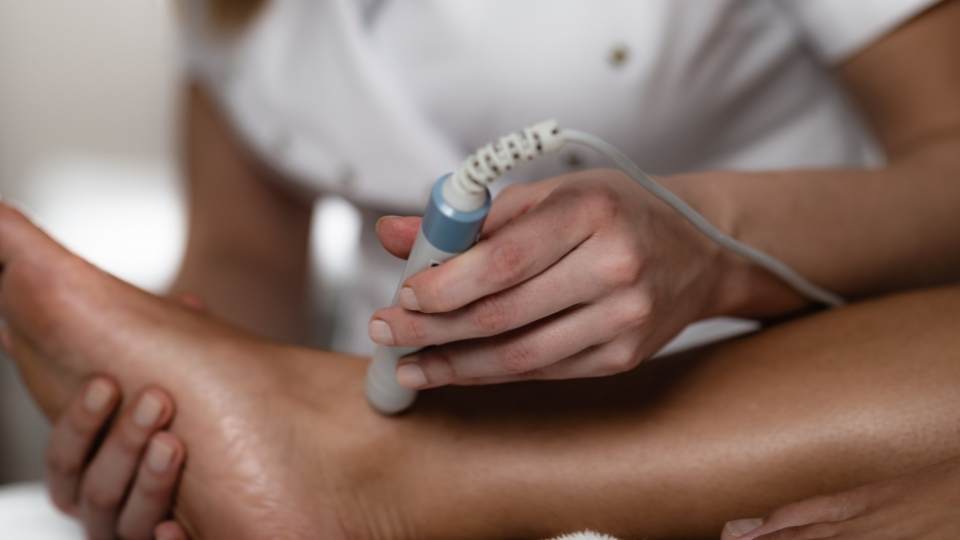 laser therapy dublin physio & chiropractic