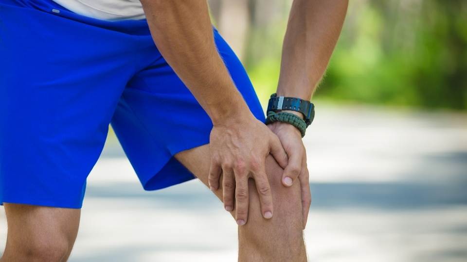 man with running injuries