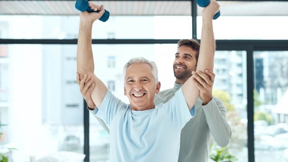 man getting physio for shoulder pain dublin ireland