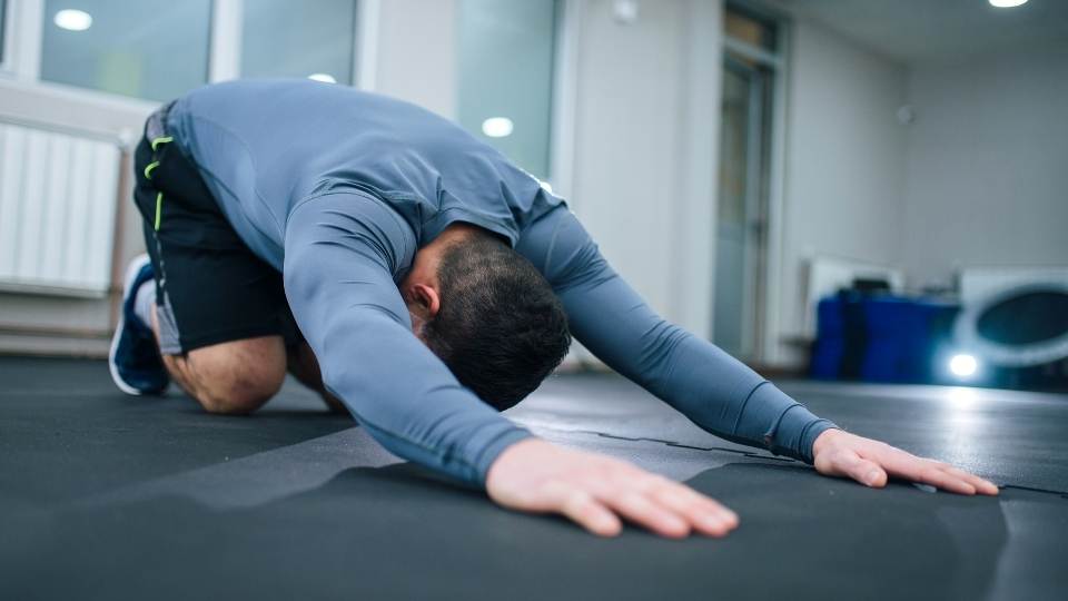 man stretch low back dublin physio ireland